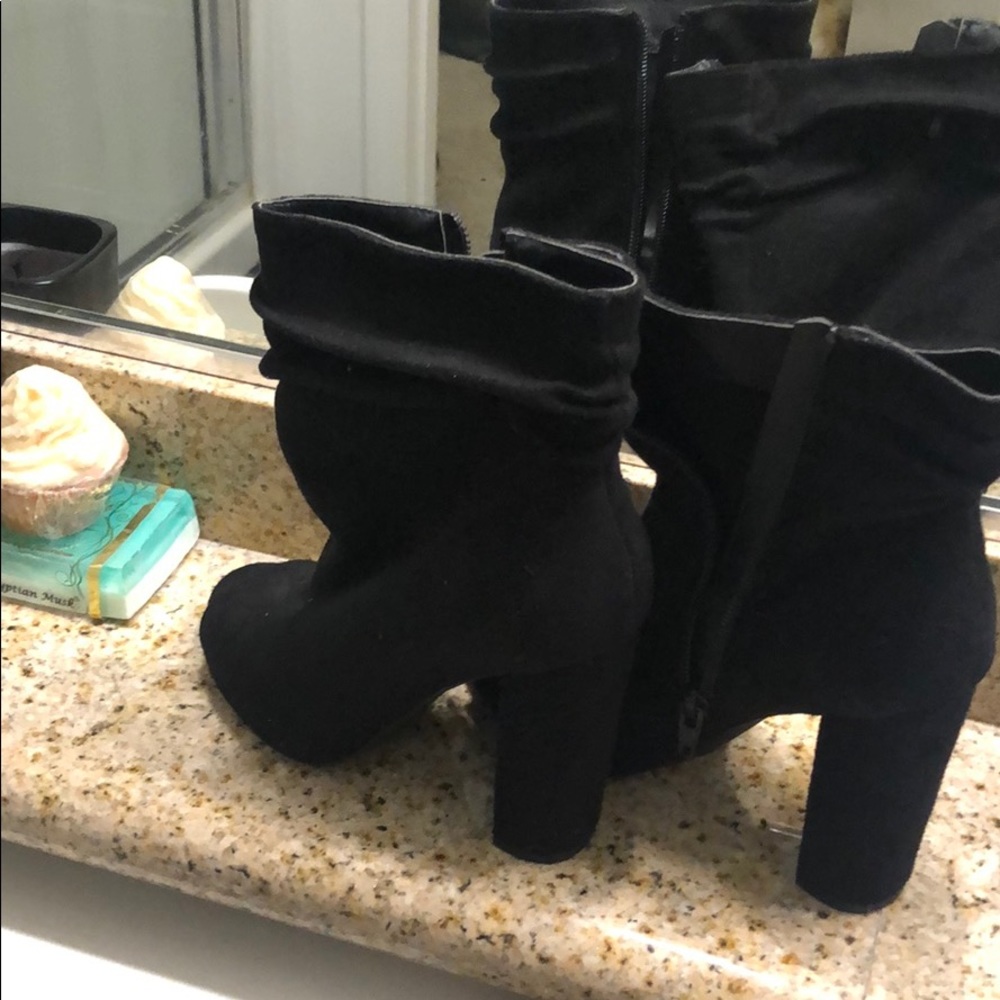 Black peep toe block heel boot
